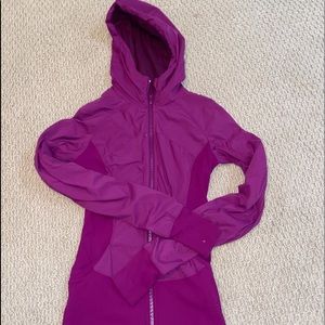 REVERSIBLE LULULEMON JACKET
